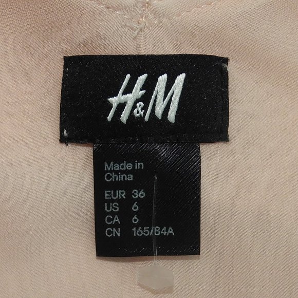 Pink/Neutral Layered/Tiered V-neck Dress from H&M - Picture 3 of 4